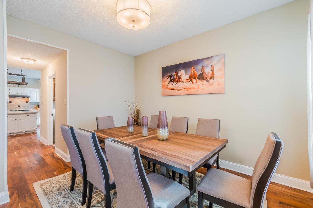 * *Astounding House **Perfect For Family And Friends , Pool , Hot Tub, & Game Room อัลเลน ภายนอก รูปภาพ