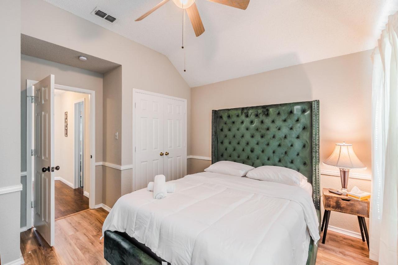 * *Astounding House **Perfect For Family And Friends , Pool , Hot Tub, & Game Room อัลเลน ภายนอก รูปภาพ